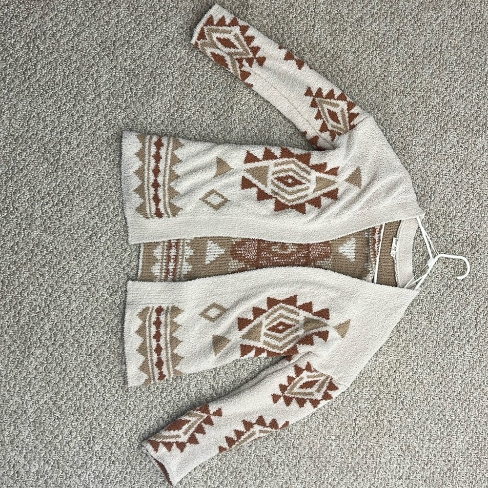 New In western cardigan small new with out tags